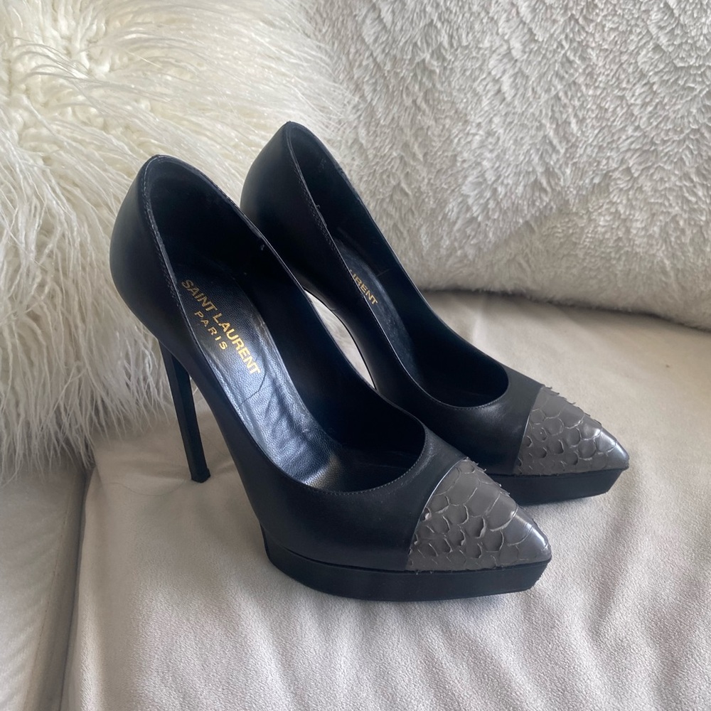 YSL Saint Laurent Black and Gray High Heels with Sleek Silhouette